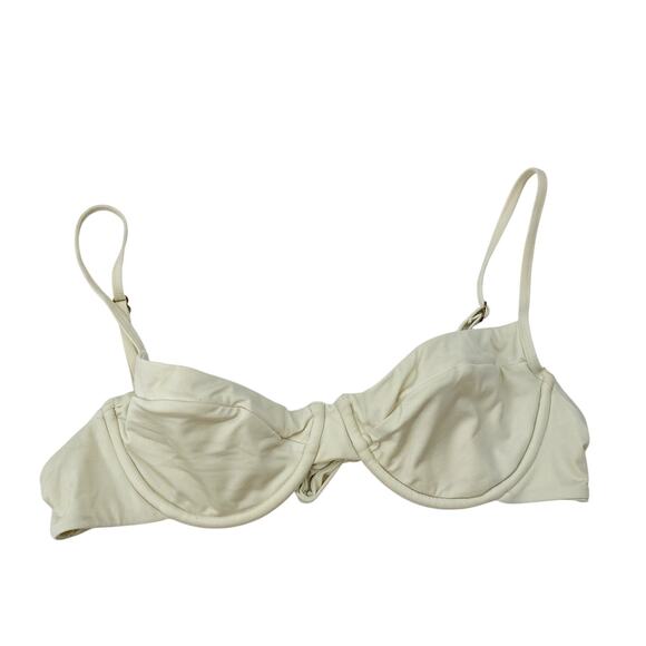 Monday swimwear white underwire bikini top - Picture 2 of 5